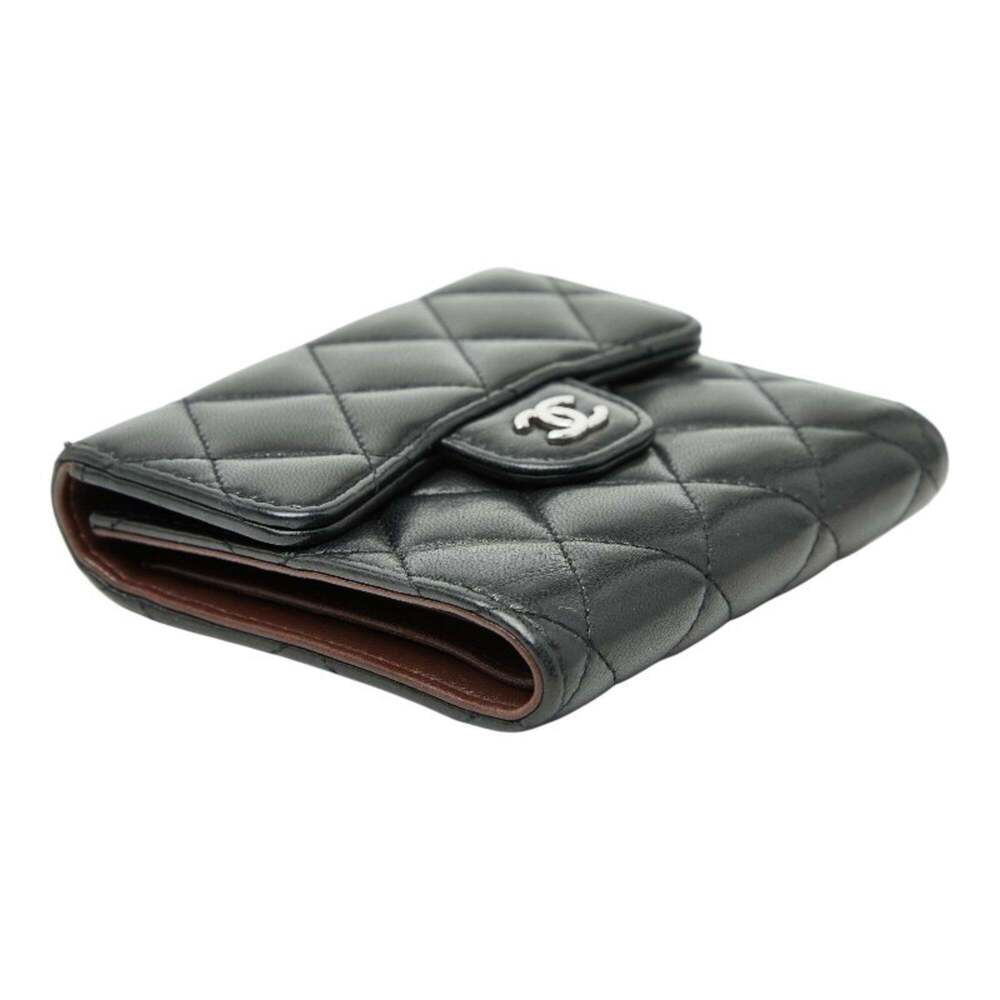 CHANEL Authentic Black Lambskin Leather Logo Wallet - Picture 5 of 10